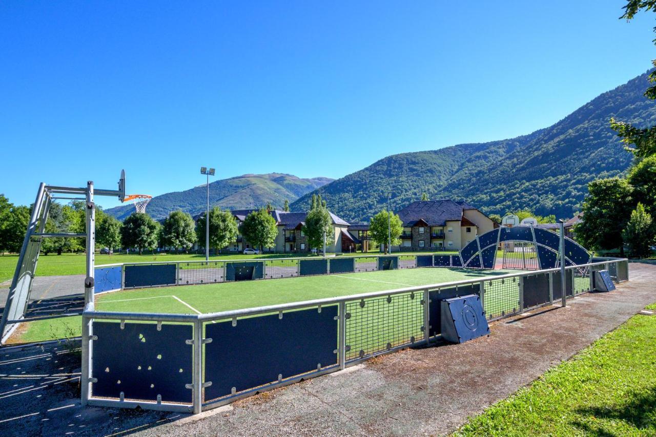 Village Club Les Balcons Des Pyrenees Saint-Mamet Exterior photo