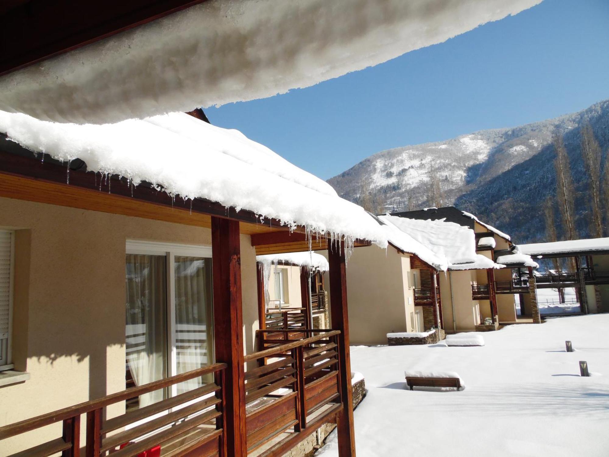 Village Club Les Balcons Des Pyrenees Saint-Mamet Exterior photo