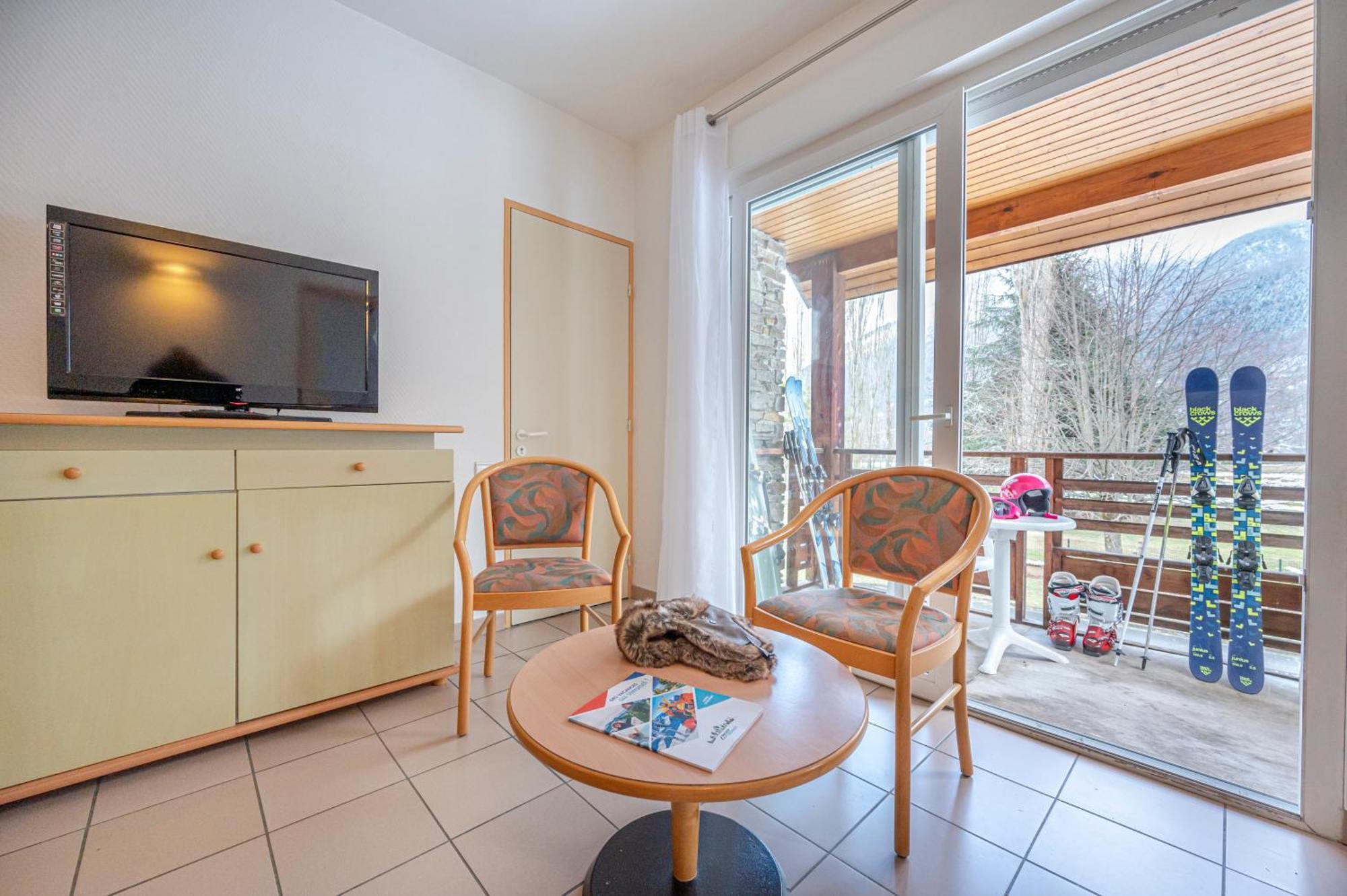 Village Club Les Balcons Des Pyrenees Saint-Mamet Exterior photo