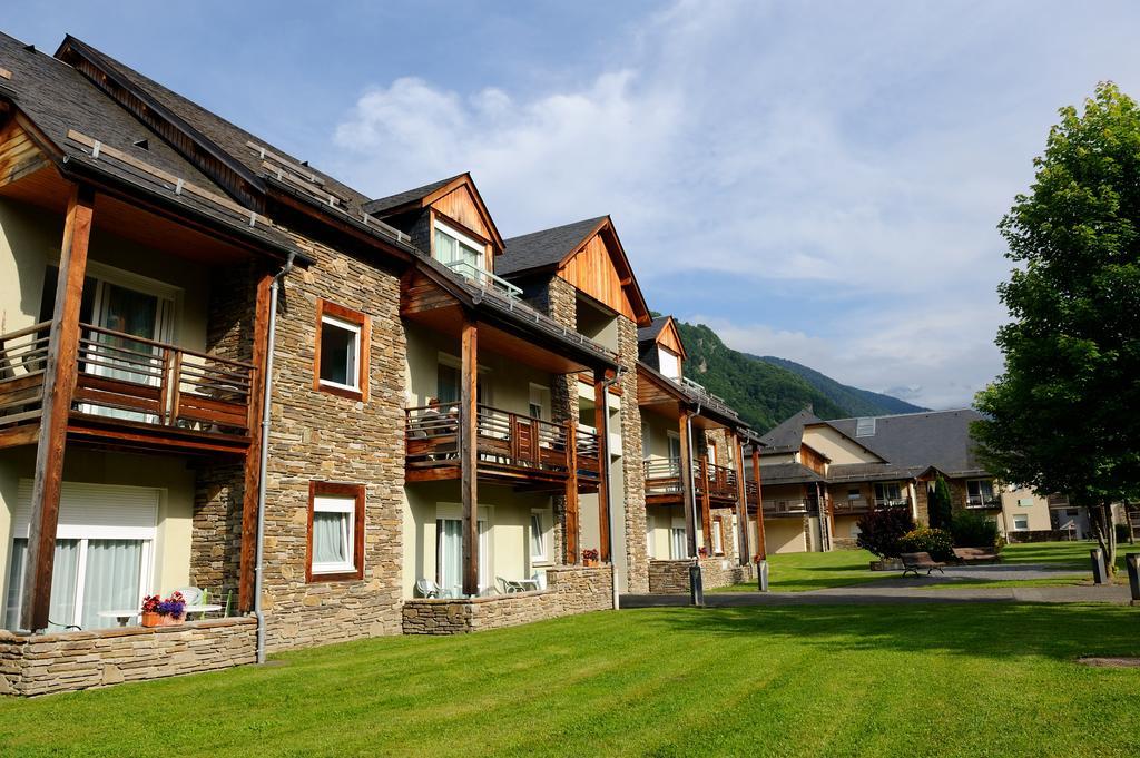 Village Club Les Balcons Des Pyrenees Saint-Mamet Exterior photo